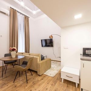 Deluxe Appartement met Drie Slaapkamers
